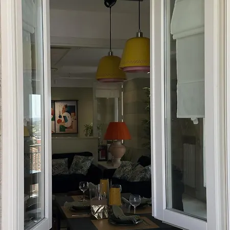 Atelier With View In *